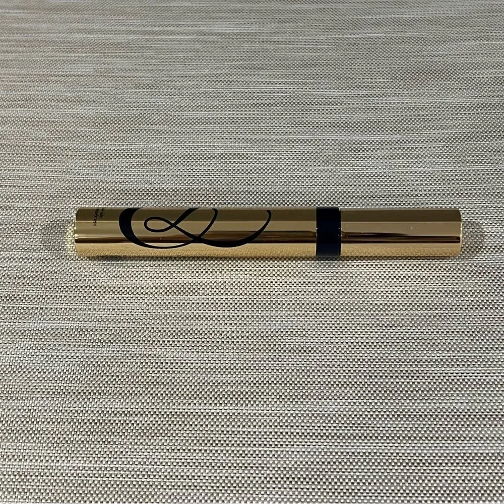 Estee Lauder Sumptuous Extreme Lash Multiplying Volume Mascara EXTREME BLACK